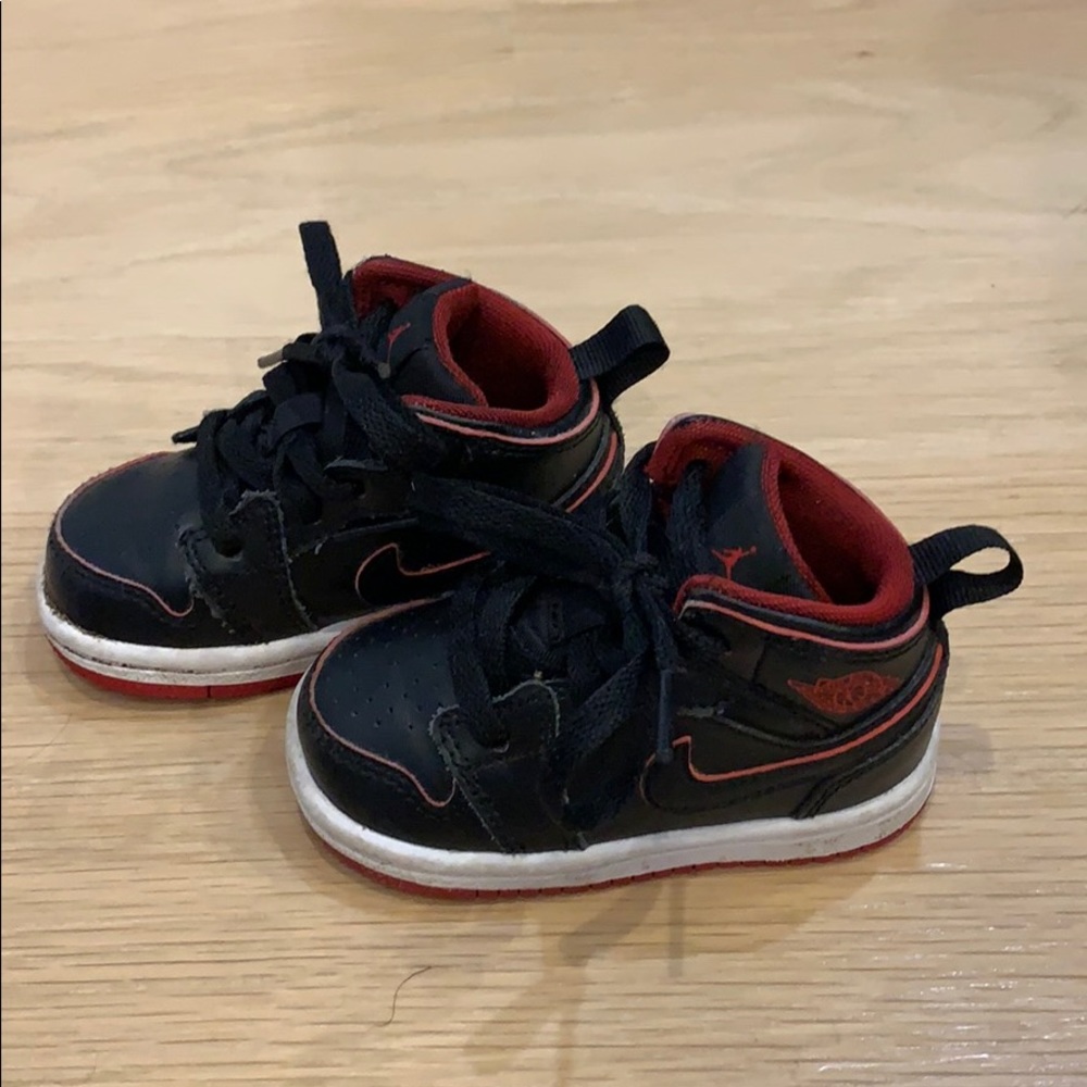 Walker Air Jordans- Black/Red (size 4)
